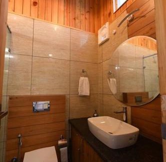 Mukteshwar Ski Chalet | Silver Linings Cottage Mukteshwar by Travelcults