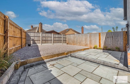 Ashby-de-la-Zouch House | Silver Stag, Glamorous 5 BR House