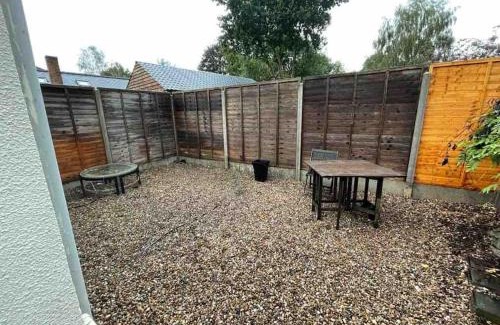 Coalville House | Silver Stag Properties,Comfy House in Coalville