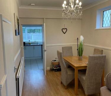 Coalville House | Silver Stag Properties,Comfy House in Coalville