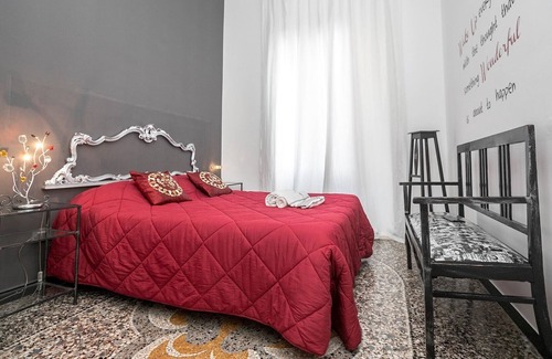 Maddalena Apartment | Silver - Two Bedroom Apartment, Sleeps 6