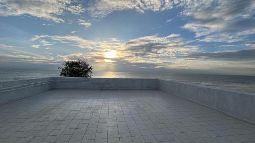 Inna Bed & Breakfast | Silver waves beach stay