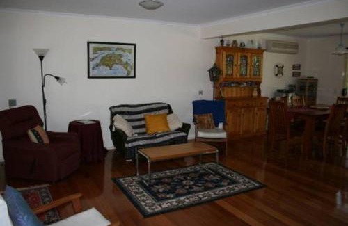 Silverleaves House | Silverleaves Beach and Spa Retreat
