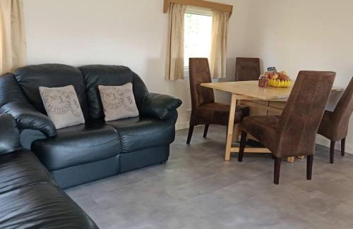 Zuidoostbeemster Ski Chalet | Silvers Run