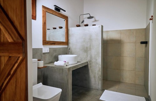 Morakatiyara Hotel | Simply Peace