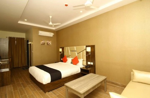 LB Nagar Hotel | Sindhura Grand
