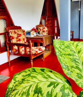 Nallathanniya House | Singh Brothers