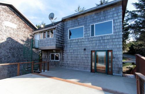 Port Orford House | Singing Winds