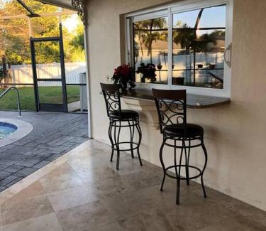 Willoughby Acres House | Single house with a heated pool in North Naples