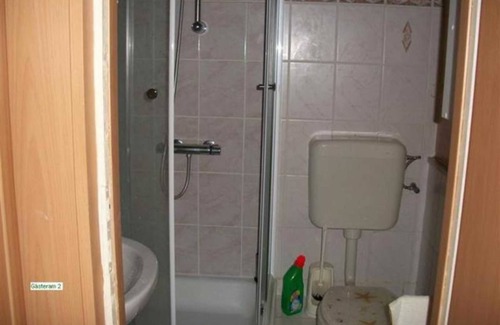 Neubrandenburg Cottage | Single room + extra bed (GR 2) - Haus Mellin
