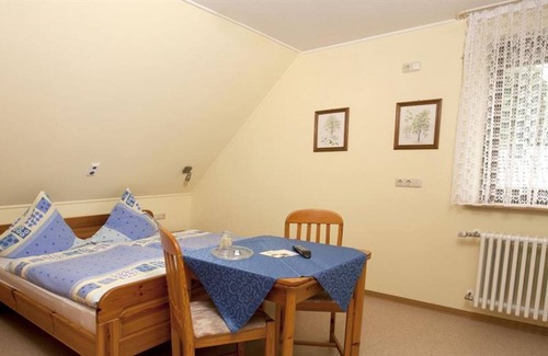 Winterspelt House | Single room, shower / WC, comfort - Hotel-Restaurant Haus Hubertus