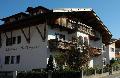Kematen in Tirol Apartment | Single room with shower od. Bathroom, toilet - private room Waltraud Gattringer