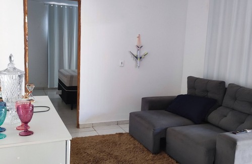 Aero Rancho House | Single storey house with large backyard