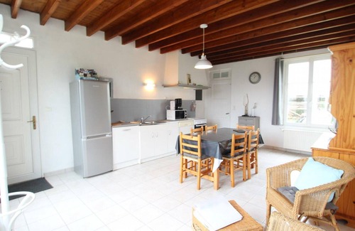 Les Pieux Cottage | Single-Storey House with Garden near Beach – Sleeps 4, WiFi, Parking
