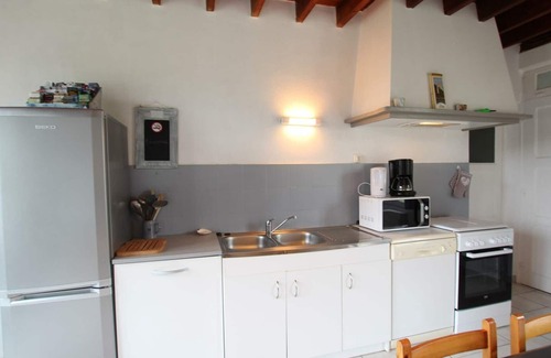 Les Pieux Cottage | Single-Storey House with Garden near Beach – Sleeps 4, WiFi, Parking