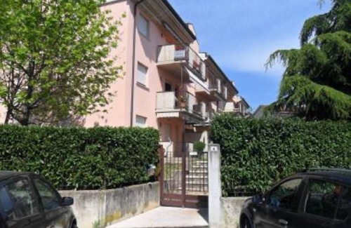Lugana Apartment | Sirmione near the thermal baths apartment in a residence with swimming pool