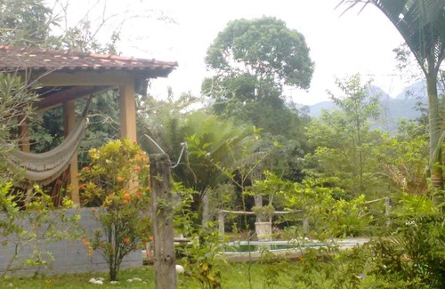 Guapimirim Cottage | Site and Green Area