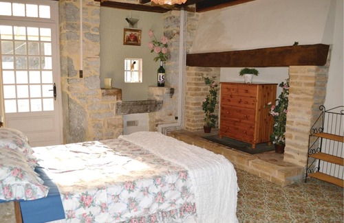 Saint-Denis-Catus House | Situated high in the Vert river valley, this cozy cottage welcomes you in the Lot department.