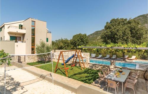 Rastovac House | Six-Bedroom Holiday Home In Zagvozd
