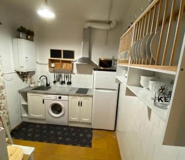 Logrono Apartment | Six wine lovers in Logroño