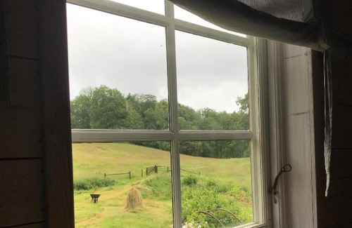 Axvall Bed & Breakfast | Sjöbacken Gård
