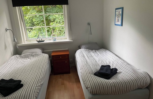 Asljunga Bed & Breakfast | Sjökaptensgården