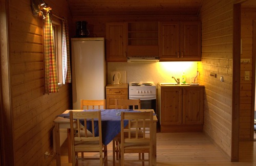 Sjoholt Apartment | Sjøholt Camping