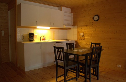 Sjoholt Apartment | Sjøholt Camping