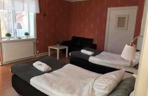 Skarplinge Bed & Breakfast | Skärplinge Gästis B&B
