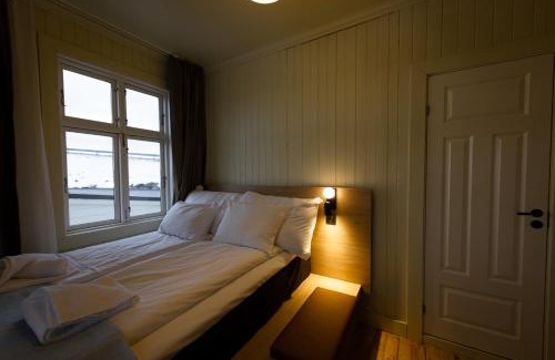 Henningsvaer Hotel | Skata Hotel Henningsvær