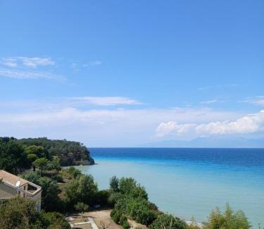 Astrakeri Apartment | Sklavenitis Panoramic Seaview Beach Apartment