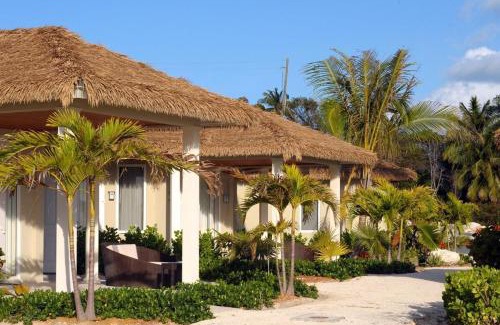 Governor's Harbour House | Sky Beach Club Bungalow 2 cabin