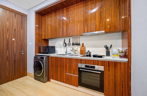 East Kuningan Apartment | SKYE by Kozystay