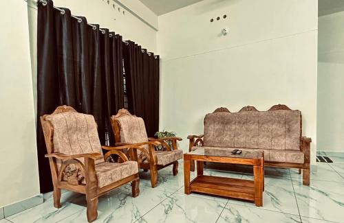Kazhakuttam House | Skye by livNstay