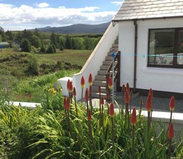 Dunvegan Apartment | Skye Getaways Self Catering Accommodation