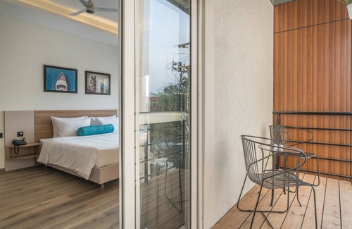 Jubilee Hills Bed & Breakfast | SKYLA Studios & Suites - Jubilee Hills