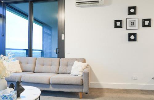Sydney Olympic Park Apartment | Skyline Retreat in Olympic Park