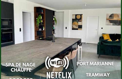 Port Marianne Apartment | Skyline Rooftop Swim Spa