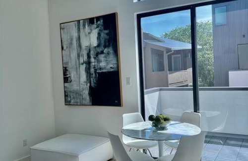 Cedars Villa | Skyline View Luxury 3 story Townhouse