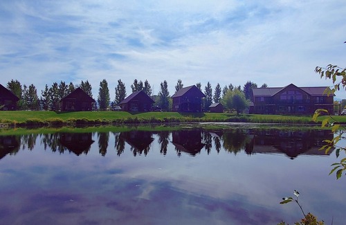 Grantsdale Cabin | SkyWater Cabins