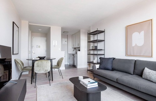 Rose Hill Apartment | Sleek Kips Bay 1BR w/W/D, Gym & Pool, nr Gramercy Theatre, by Blueground