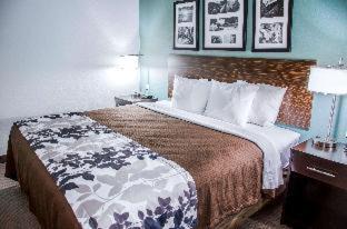 Center Hotel | Sleep Inn & Suites Center