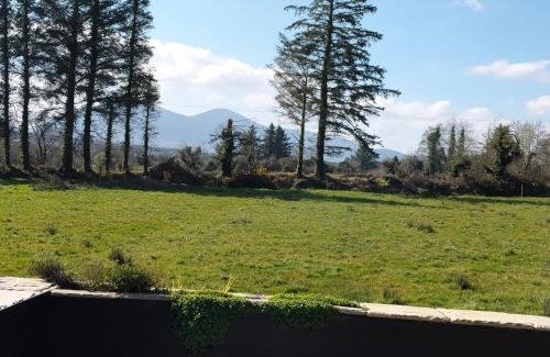 Killarney House | Sleepy Valley