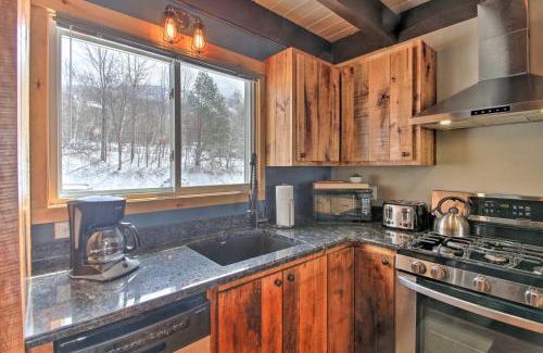 East Burke Apartment | Slopeside Burke Mtn Condo with Amenity Access!