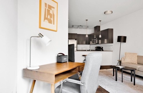 Cascade Apartment | SLU 1BR w Parking Gym views of Space Needle SEA-275