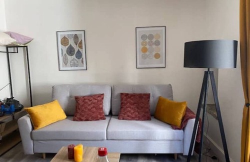Marvejols Apartment | Small cozy n'est in the heart of a historic village