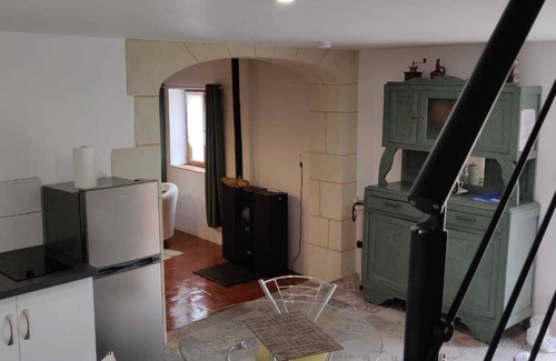 Huille House | Small house in the heart of a 15th century property.