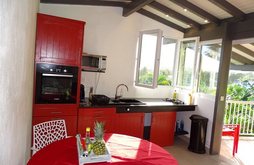 Goyave House | Small house swimming pool very beautiful mountain view 2 bedrooms
