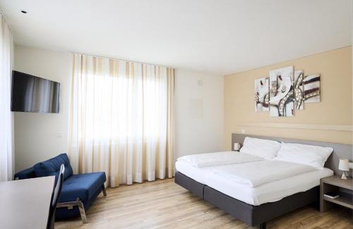 Lachen Hotel | Smart Hotel Kreisel -Self check-In