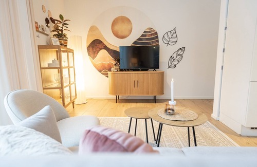 Bad Zwischenahn Apartment | SmartFewo: Lichtermeer | lake terrace | sauna